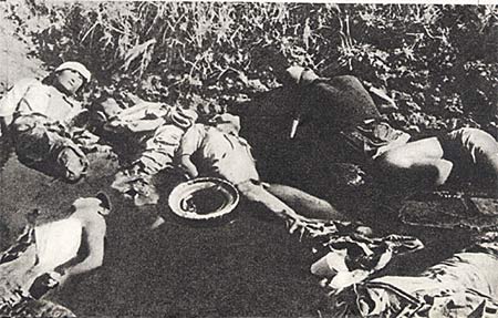 图文：集体杀戮被俘中国士兵的血池